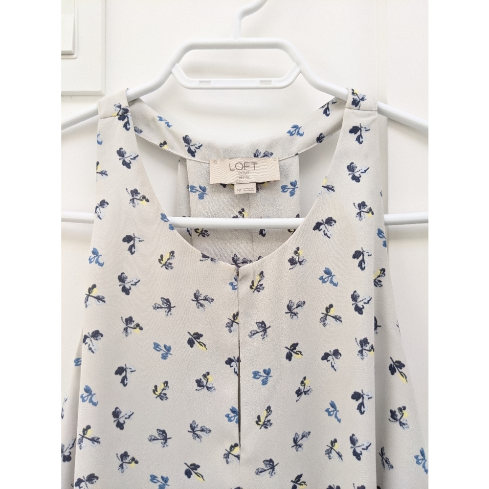 NWOT LOFT Floral Sleeveless Blouse